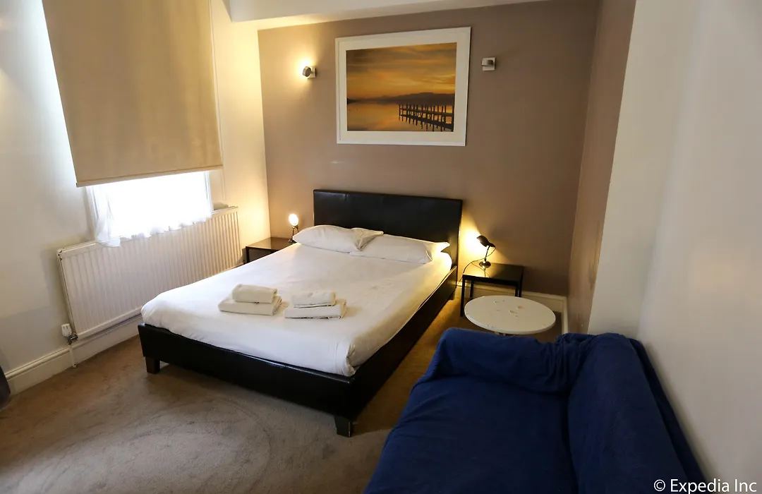 Swinton Hotel-1